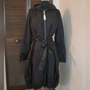 Aakasha Rain Jacket Large Hood